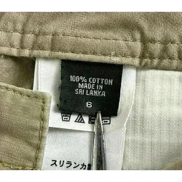 Eddie Bauer Womens Size 6 Tan Khaki Capri Wide Leg Pants Embroidered Accents - Picture 11 of 16